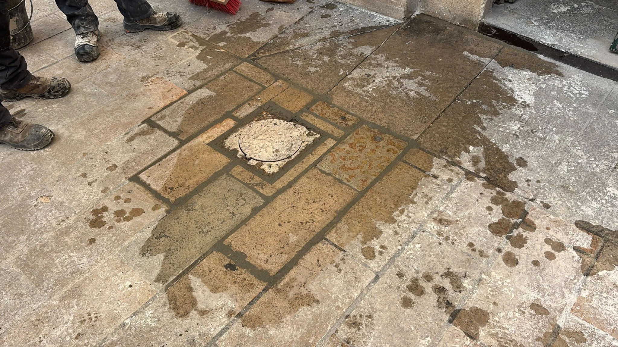Réhabilitation réseau eaux usées remise à niveau du trottoir – Montpellier Les Arceaux – SOCCTP