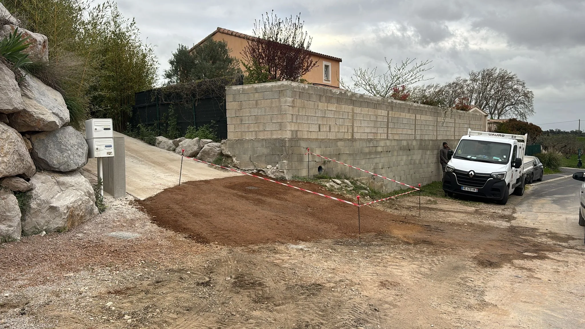 Viabilisation 3 parcelles terrain – Clermont l’Hérault 34800 – SOCCTP 11 Accès aux parcelles après viabilisation à Clermont l'Hérault 34800 par SOCCTP